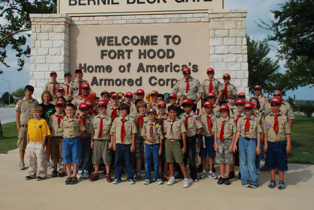 2010-Pack409-Blue-n-Gold - 086.jpg